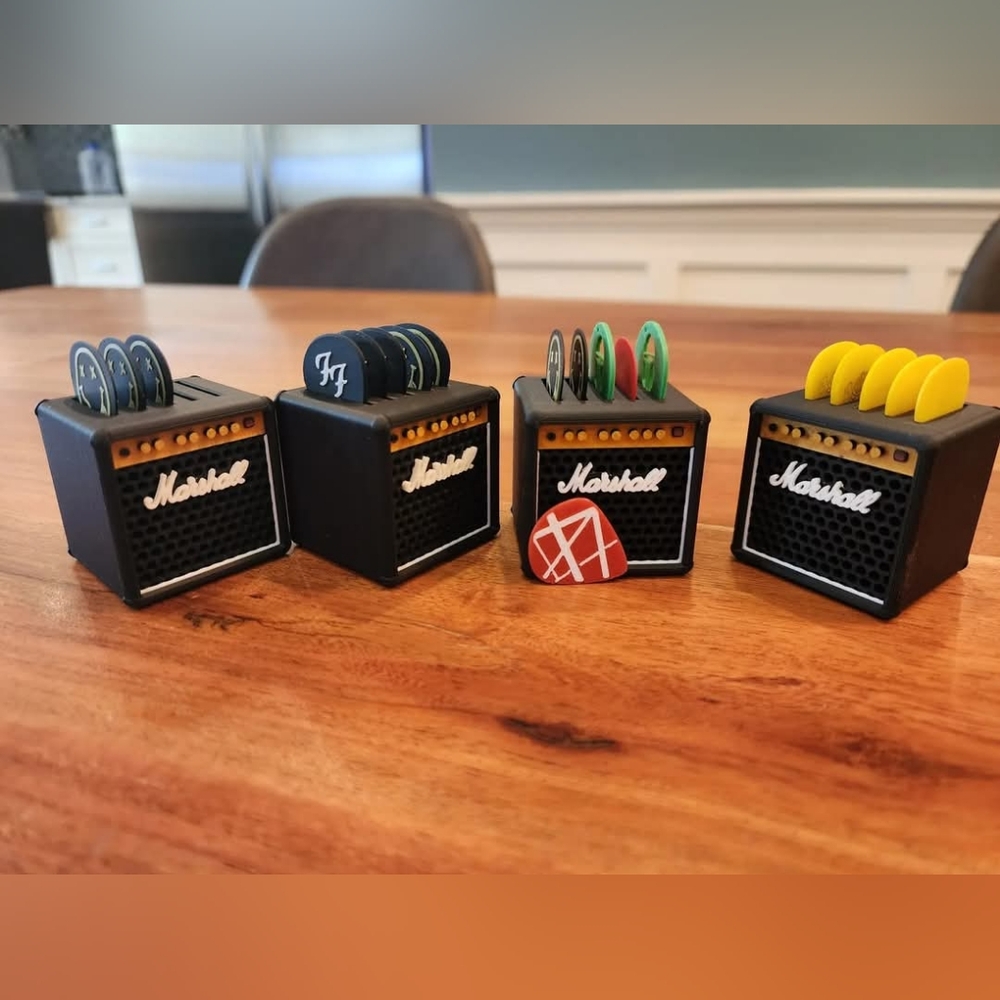 Marshall Amp Pick Holder